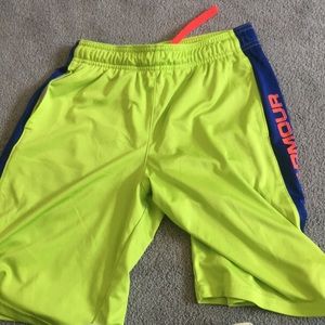 Under amour short